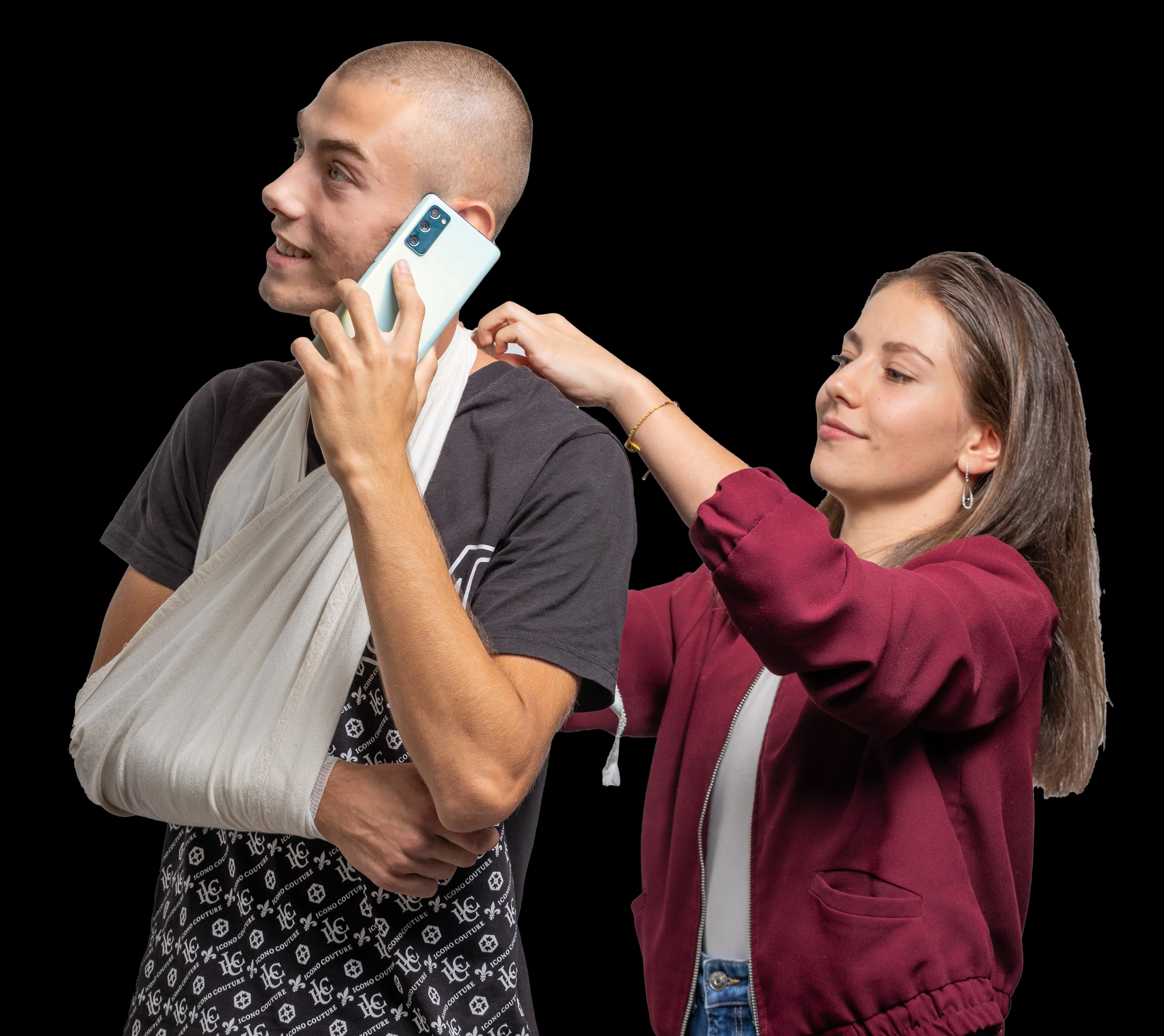 Erste-Hilfe-Ausbilder versorgt eine Wunde am Arm – praktische Übung